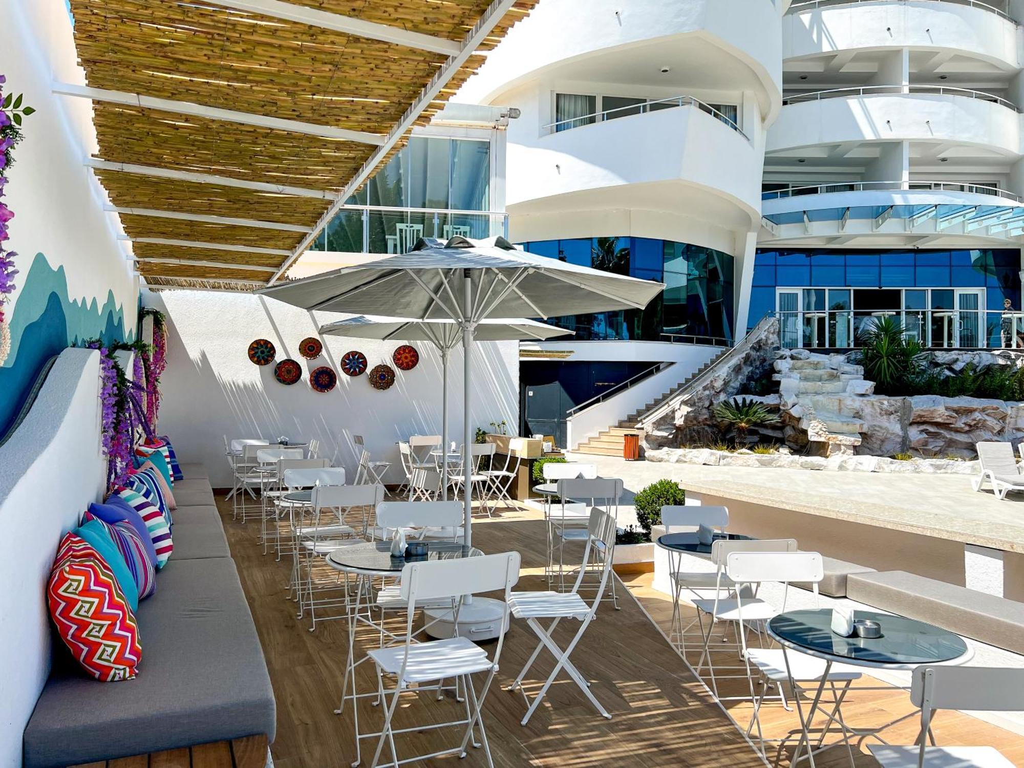 Catamaran Quality Times Hotel Kemer Bagian luar foto