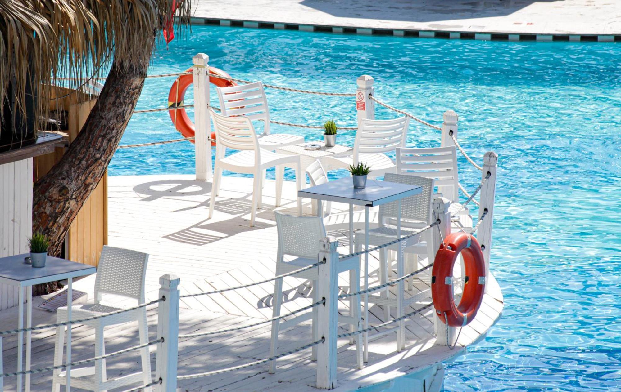 Catamaran Quality Times Hotel Kemer Bagian luar foto