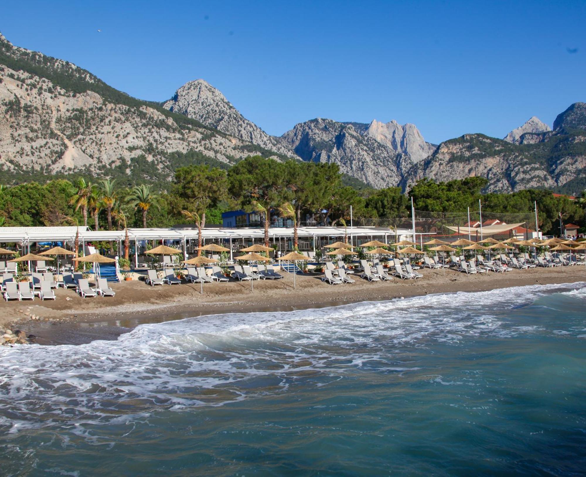 Catamaran Quality Times Hotel Kemer Bagian luar foto